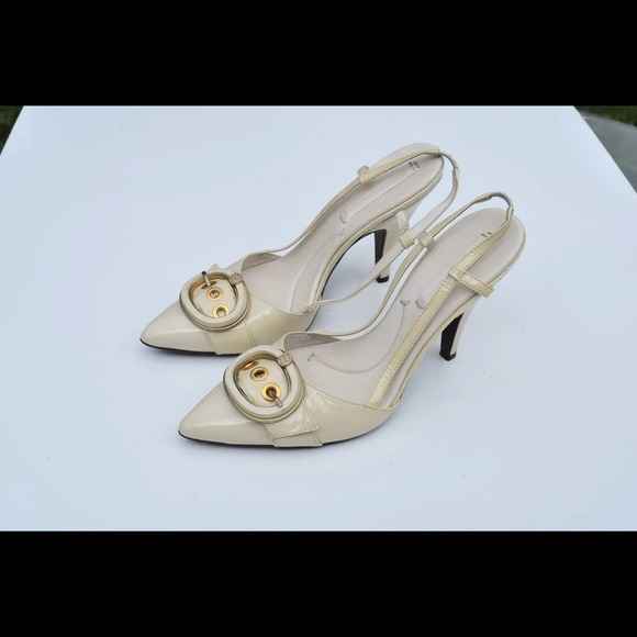 BCBGmaxAzria sling back pumps - Picture 4 of 8